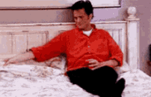 Come To Me Love GIF - Come To Me Love Bedtime GIFs