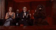Applause Bear GIF - Oscars2017 Bear Clapping GIFs