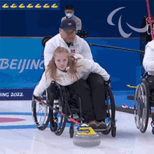 Pushing The Curling Stone Wheelchair Curling GIF - Pushing The Curling Stone Wheelchair Curling Mia Sveberg GIFs