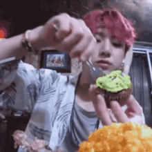 kkyukirby eating cupcake jungkook pink