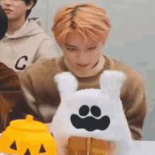 Vlive Cute GIF - Vlive Cute Playing GIFs