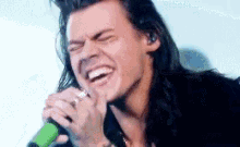 Harry Styles Singing GIF - Harry Styles Singing Concert GIFs