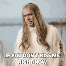Me On First Dates GIF - Fred Armisen Kiss Me Impatient GIFs