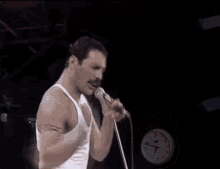 Freddie Mercury Singing GIF - Freddie Mercury Singing Big Disgrace GIFs