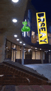 a sign that says ' dr sexy ' on it in yellow