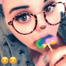 Moni Lick GIF - Moni Lick Lollipop GIFs