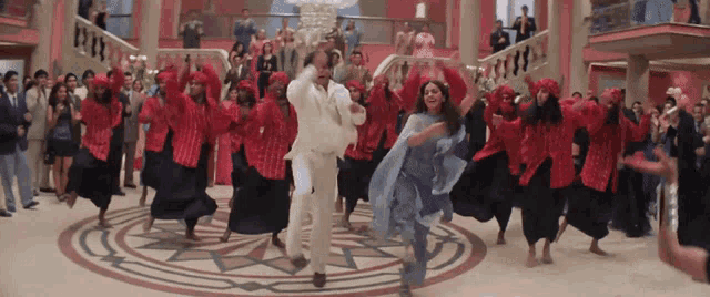 Mainlailahoon Bollywood GIF - Mainlailahoon Bollywood Dancing GIFs