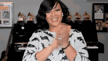 Clapping Erica Campbell GIF - Clapping Erica Campbell Sunday Best GIFs