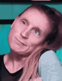 GIF