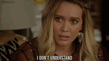 I Don'T Understand GIF - Hilary Duff Kelsey Peters Younger Tv GIFs