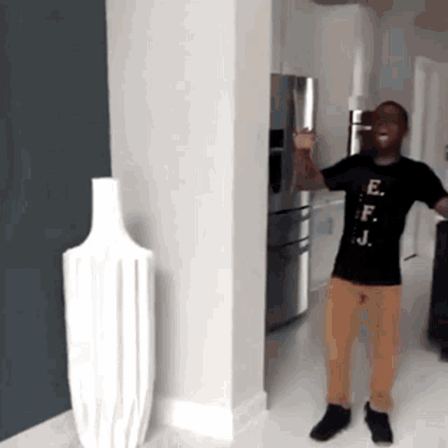 keedron-blackboy.gif