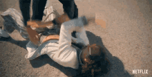 Play Fight Klaus Hargreeves GIF - Play Fight Klaus Hargreeves Robert Sheehan GIFs