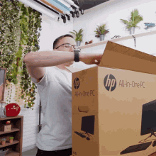 Curious Looking Inside Box GIF - Curious Looking Inside Box Let Me See GIFs