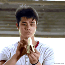 Tasty Banana GIF - Tasty Banana Delicious GIFs