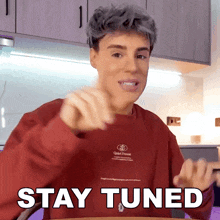 Stay Tuned Raphael Gomes GIF - Stay Tuned Raphael Gomes Stay Connected GIFs