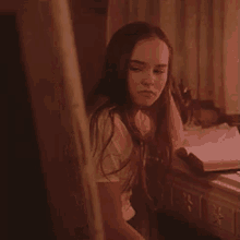 Madeline Carroll Annoyed GIF - Madeline Carroll Annoyed Pissed GIFs