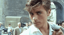 GIF
