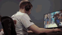 Playing Concentrate GIF - Playing Concentrate Focus GIFs