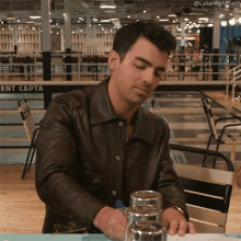 Sure Joe Jonas GIF - Sure Joe Jonas Late Night With Seth Meyers GIFs