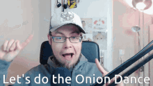 Onion Dog Youtuber GIF - Onion Dog Youtuber Dance GIFs