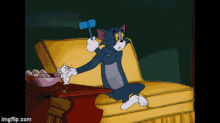 Tom And Jerry Scared GIF - Tom And Jerry Scared Runaway GIFs