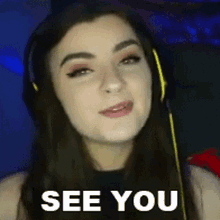 See You Amelia Hersee GIF - See You Amelia Hersee Her Gaming GIFs