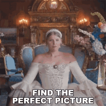 Find The Perfect Picture Brynn Elliott GIF - Find The Perfect Picture Brynn Elliott Tell Me Im Pretty Song GIFs