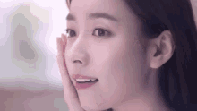 한효주 얼굴 피부 GIF - Han Hyojoo Korean Actress GIFs
