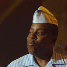 Acting Cool Dexter Reed GIF - Acting Cool Dexter Reed Kenan Thompson GIFs