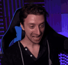 Projared Spicy Wing GIF - Projared Spicy Wing Eat GIFs