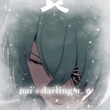 a picture of a girl with green hair and the words pai 's darling u_n on the bottom