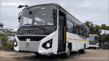 Force Traveller Monobus Auto GIF - Force Traveller Monobus Bus Auto GIFs