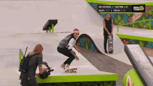 GIF