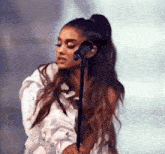 Ariana Grande Leave Me Lonely GIF - Ariana Grande Leave Me Lonely Dangerous Woman Tour GIFs