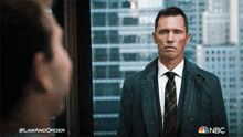 Looking At Each Other Detective Jalen Shaw GIF - Looking At Each Other Detective Jalen Shaw Detective Frank Cosgrove GIFs