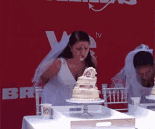 bridezilla bride cake eating challenge