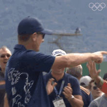 Being Applauded Justin Rose GIF - Being Applauded Justin Rose International Olympic Committee250days GIFs