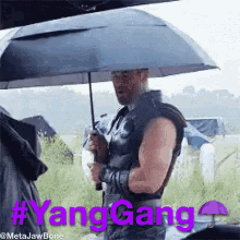Umbrellas For Yang Yang Gang GIF - Umbrellas For Yang Yang Gang Thor GIFs