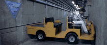 Austin Powers Stuck GIF - Austin Powers Stuck Cart GIFs