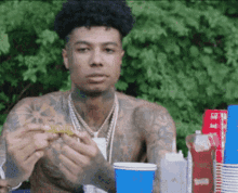 Chicken Fried Chicken GIF - Chicken Fried Chicken Blueface GIFs