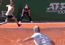 alejandro davidovich fokina stefanos tsitsipas passing shot tennis espana
