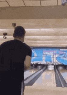 ek bowling