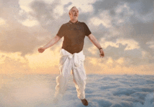 Greg Davies Thecleaner GIF - Greg Davies Thecleaner The Cleaner GIFs