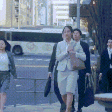 Japanese Man Clothes Off GIF - Japanese Man Clothes Off Caue804 GIFs