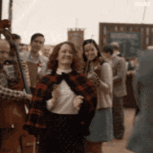 Outlander Bree And Roger GIF - Outlander Bree And Roger Happy GIFs