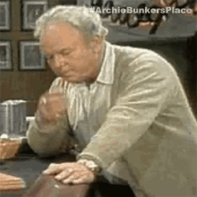 Facepalm Archie Bunker GIF - Facepalm Archie Bunker Archie Bunkers Place GIFs