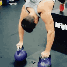 Stephen Amell Work Out GIF - Stephen Amell Work Out Exercise GIFs