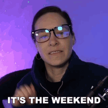 Its The Weekend Cristine Raquel Rotenberg GIF - Its The Weekend Cristine Raquel Rotenberg Simply Nailogical GIFs