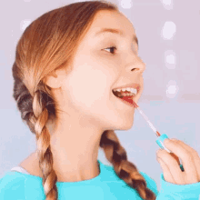 Lipstick Makeup GIF - Lipstick Makeup GIFs