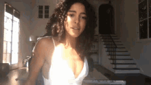 Snapping Fingers Arlissa GIF - Snapping Fingers Arlissa Feeling It GIFs